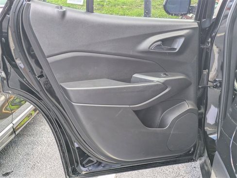 Used 2024 Chevrolet Trax LT image 26