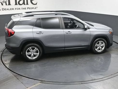 Used 2023 GMC Terrain SLE w/ Driver Convenience Package FWD image 41