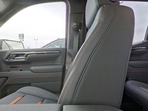 New 2026 GMC Sierra 1500 AT4 w/ Technology Package image 33