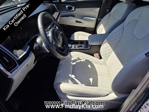Certified 2025 Kia Sorento SX Prestige image 12