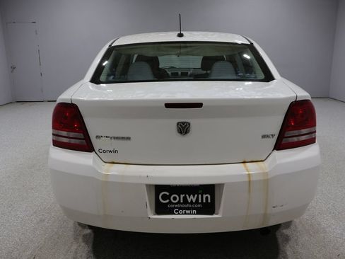 Used 2008 Dodge Avenger SXT FWD image 3