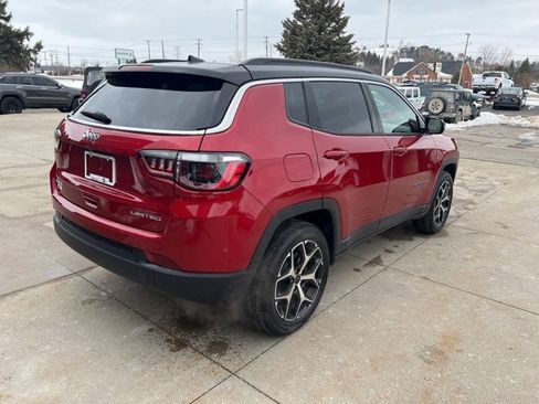 Certified 2025 Jeep Compass Limited image 6