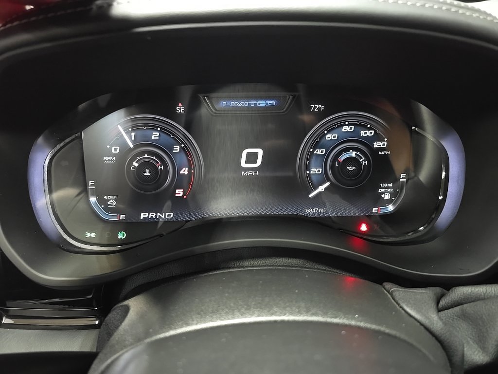 Used 2025 RAM 3500 Limited AWD/4WD image 21