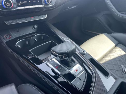 Used 2023 Audi S4 Premium Plus w/ Premium Plus Package AWD/4WD image 30