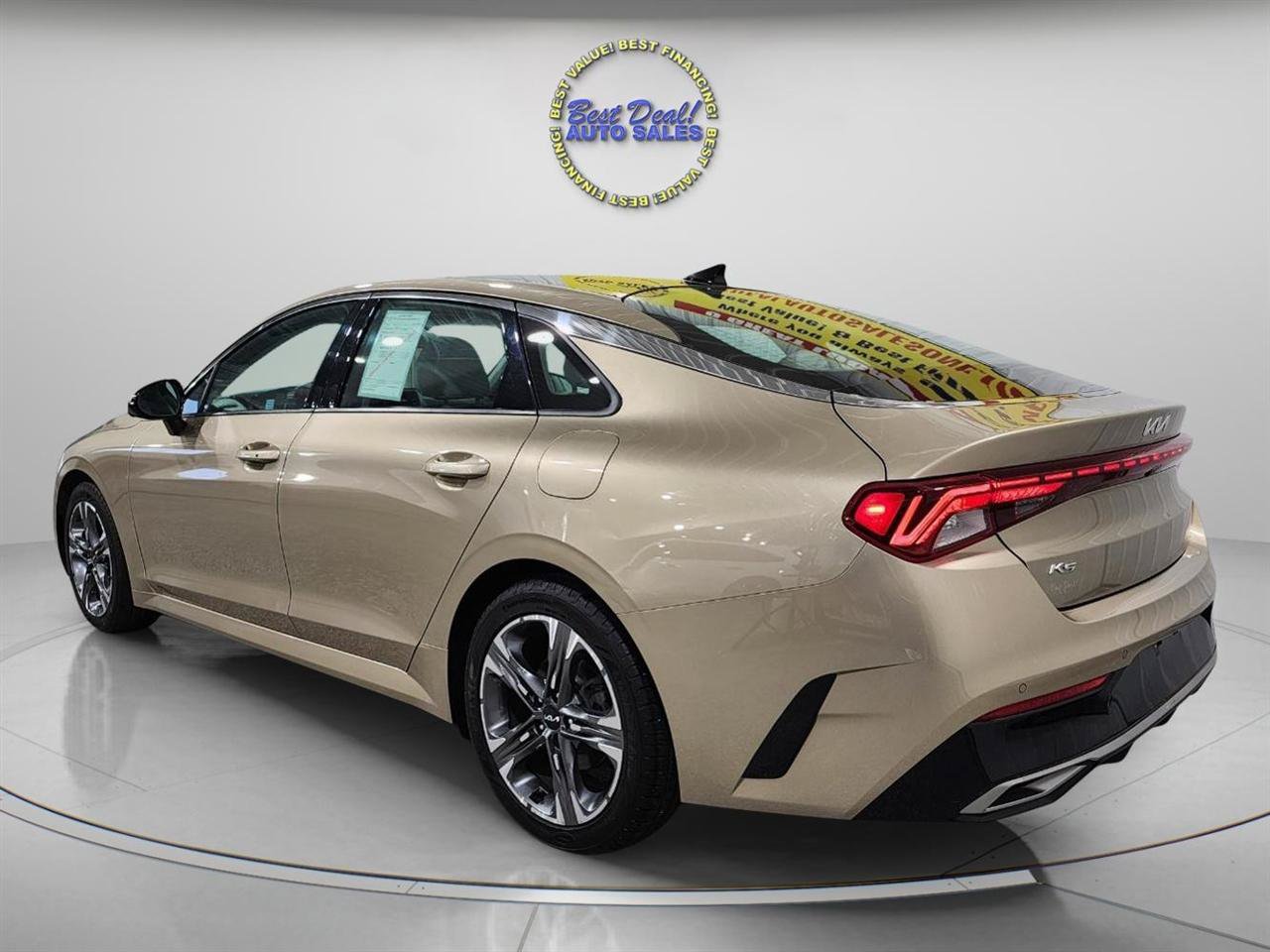 Used 2022 Kia K5 EX w/ EX Premium Package FWD image 4