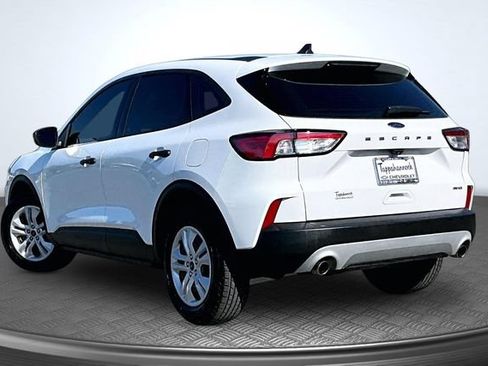 Used 2022 Ford Escape S AWD/4WD image 4