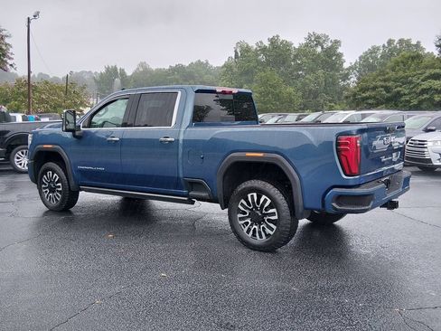 Used 2025 GMC Sierra 2500 Denali Ultimate AWD/4WD image 6