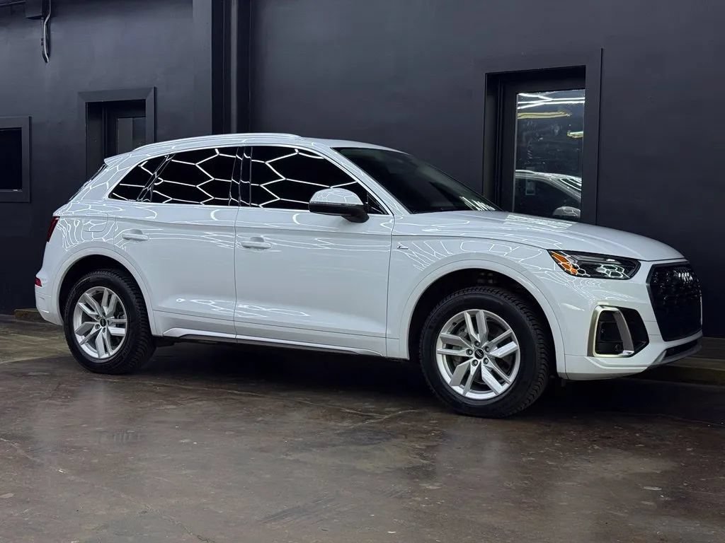 Used 2022 Audi Q5 2.0T Premium AWD/4WD image 3
