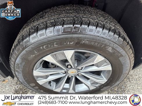 Used 2025 Chevrolet Equinox LT AWD/4WD image 12