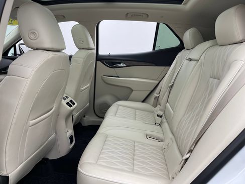 Used 2022 Buick Envision Avenir w/ Technology Package II FWD image 46