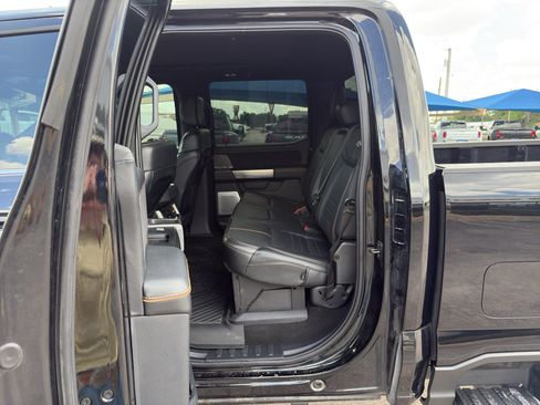 Used 2024 Ford F350 Platinum w/ FX4 Off-Road Package AWD/4WD image 12