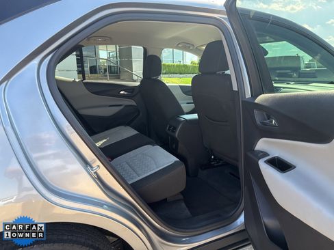 Used 2024 Chevrolet Equinox LT image 22