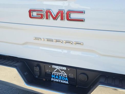 Used 2025 GMC Sierra 1500 SLT AWD/4WD image 28