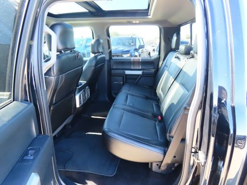 Used 2016 Ford F150 Lariat image 21