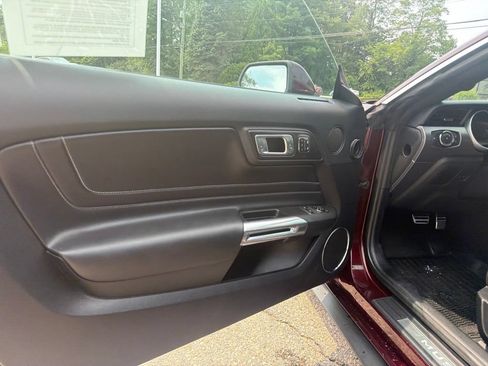 Used 2018 Ford Mustang Premium w/ Equipment Group 201A RWD image 29