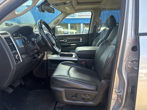 Used 2017 RAM 1500 Laramie w/ Convenience Group image 8