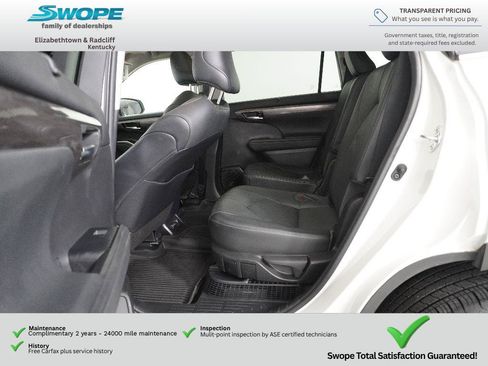 Used 2021 Toyota Highlander Platinum AWD/4WD image 12