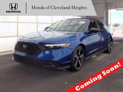 Used 2023 Honda Accord Sport image 1