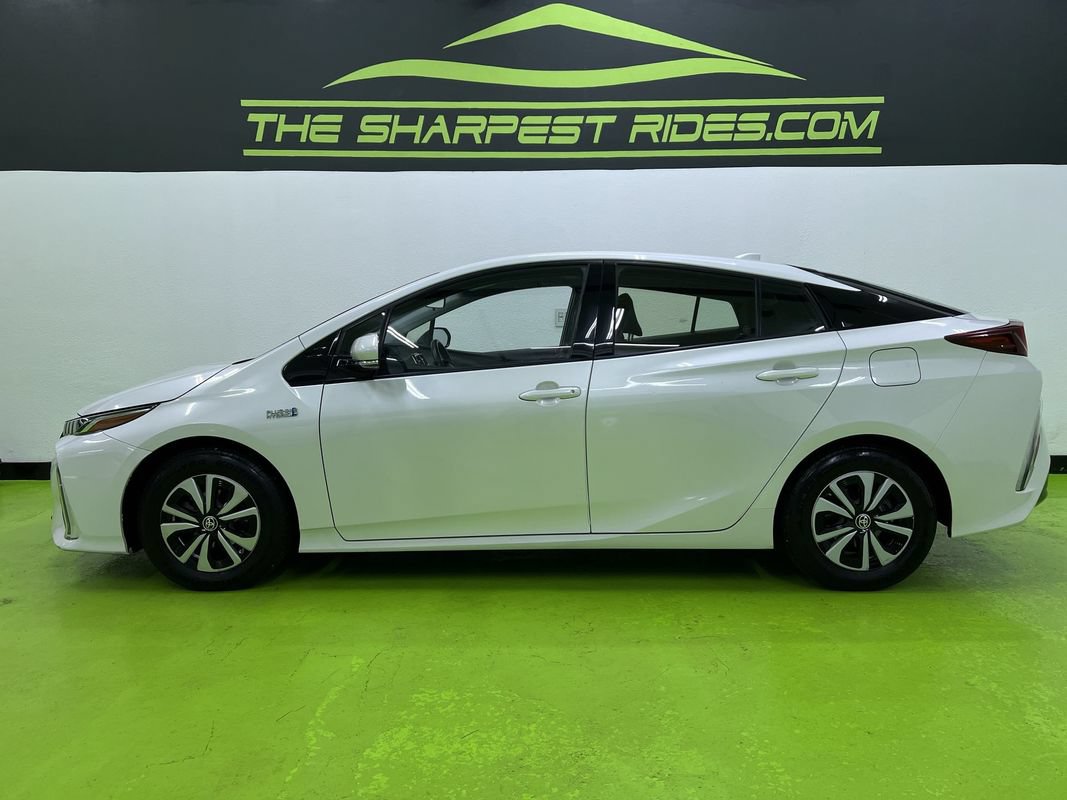 Used 2019 Toyota Prius Prime Plus w/ Carpet Mat Package FWD image 5