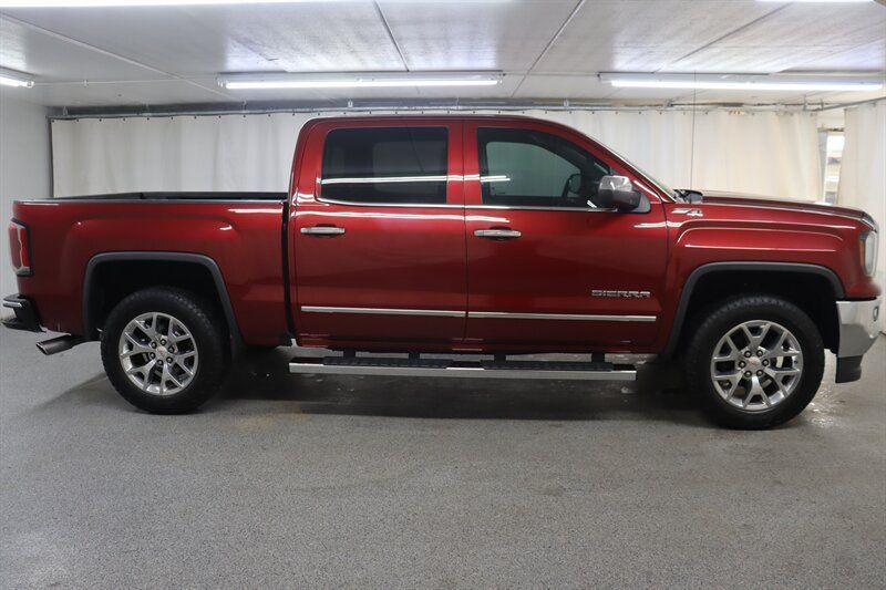Used 2018 GMC Sierra 1500 SLT w/ SLT Premium Package AWD/4WD image 7