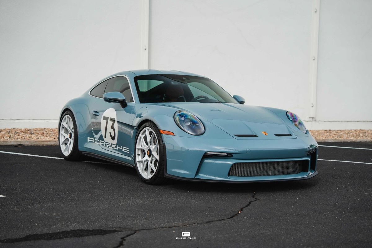 Used 2024 Porsche 911 GT2 RS RWD image 15