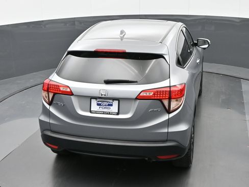 Used 2018 Honda HR-V EX image 29