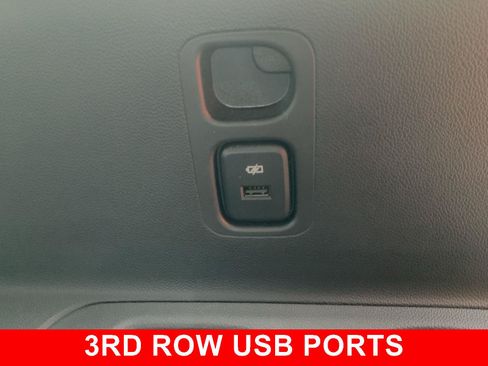 Used 2021 Buick Enclave Essence w/ Sound and Sites Package AWD/4WD image 54