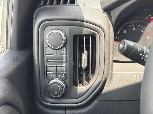 New 2026 GMC Sierra 3500 Pro AWD/4WD image 11