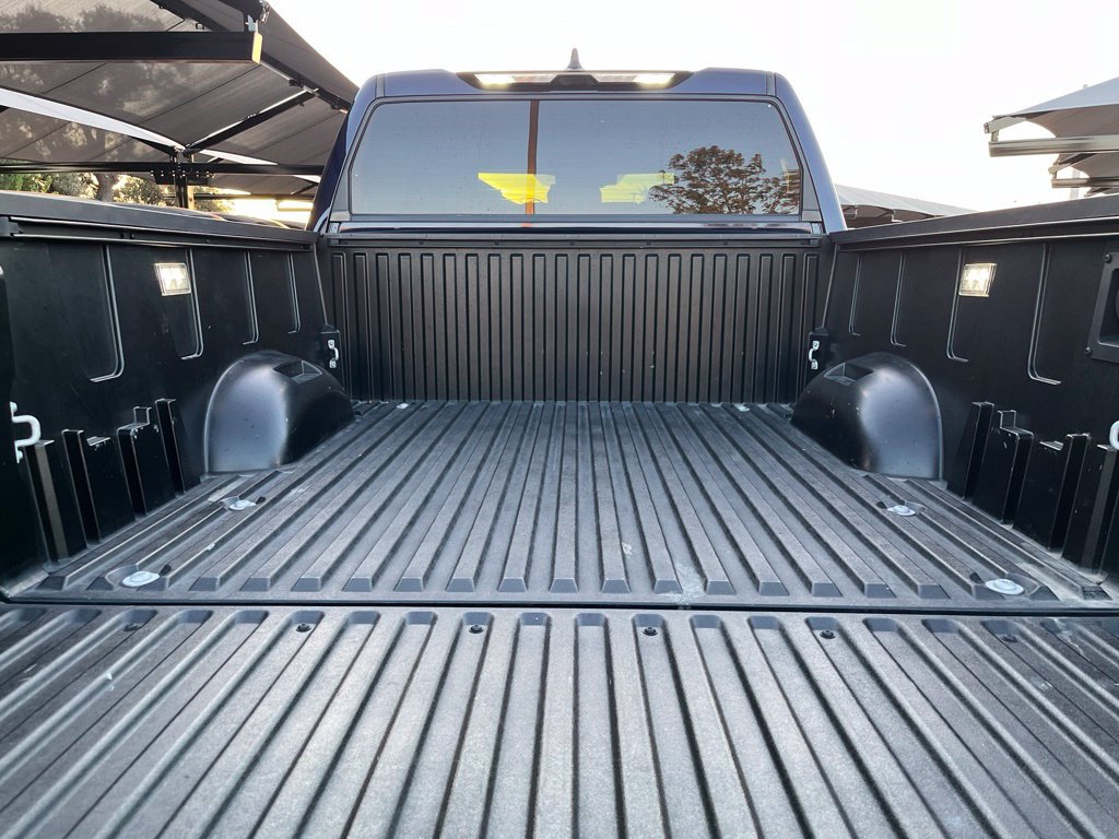 Used 2024 Toyota Tundra Limited w/ Power Package AWD/4WD image 9