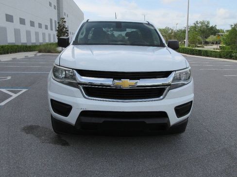 Used 2018 Chevrolet Colorado W/T w/ WT Convenience Package RWD image 8