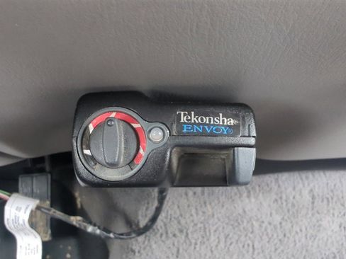 Used 2001 Ford F250 XLT image 15