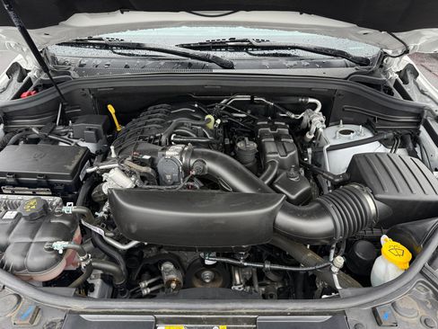 Used 2024 Dodge Durango GT image 21