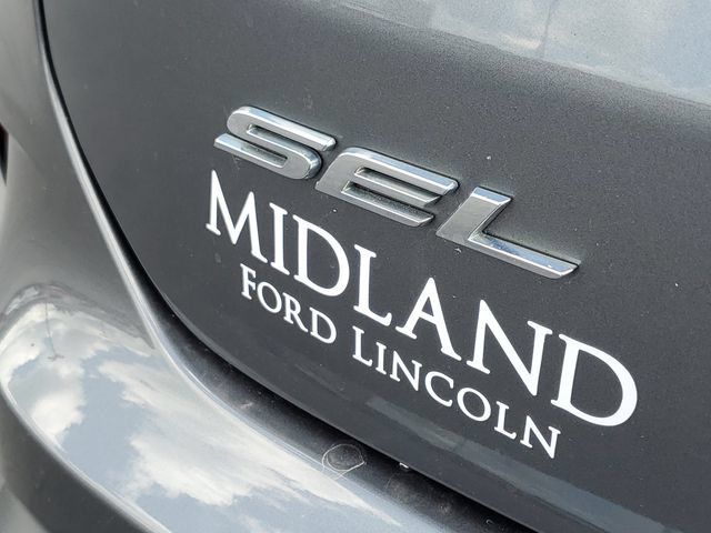 Used 2022 Ford Edge SEL w/ Cold Weather Package AWD/4WD image 7