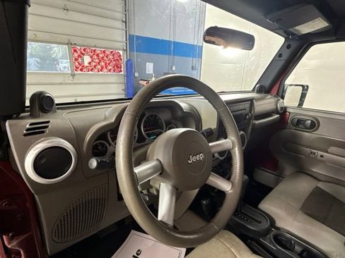 Used 2008 Jeep Wrangler Sahara w/ PWR Convenience Group AWD/4WD image 18