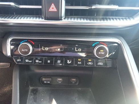 Used 2024 Kia K5 GT w/ GT1 Package image 17