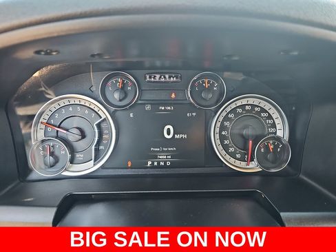 Used 2022 RAM 1500 Classic SLT w/ Electronics Group AWD/4WD image 18