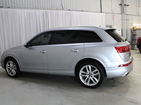 Used 2018 Audi Q7 3.0T Prestige w/ Prestige Package AWD/4WD image 24