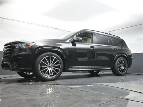 New 2026 Mercedes-Benz GLS 450 4MATIC image 36