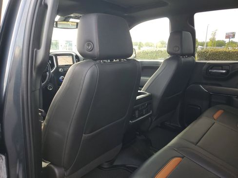 Used 2021 GMC Sierra 1500 AT4 w/ AT4 Preferred Package image 10