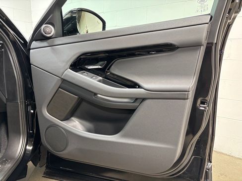 New 2026 Land Rover Range Rover Evoque S image 32