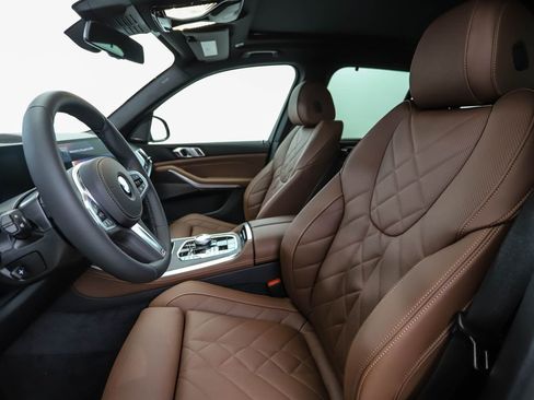 New 2026 BMW X5 xDrive40i w/ Executive Package image 11