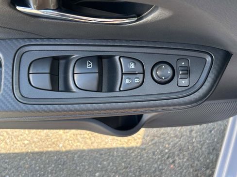 New 2025 Nissan Versa SV w/ Trunk Package image 11