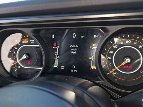 New 2026 Jeep Wrangler Rubicon w/ Technology Group image 29