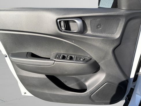 New 2026 Hyundai Venue SEL image 15