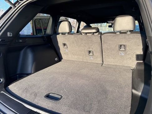 Used 2025 Jeep Grand Cherokee Limited w/ MOPAR Finishing Package image 34