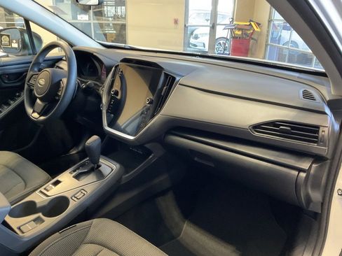 Used 2024 Subaru Crosstrek 2.0i Premium image 18