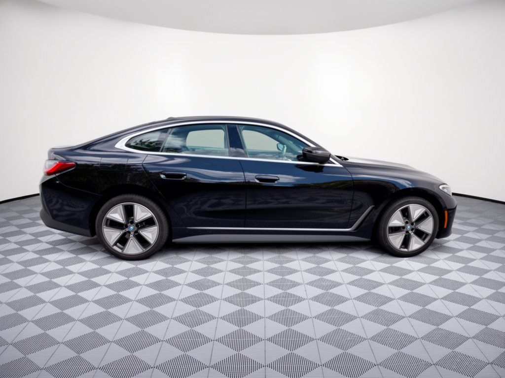 Used 2024 BMW i4 eDrive35 w/ Premium Package RWD image 8