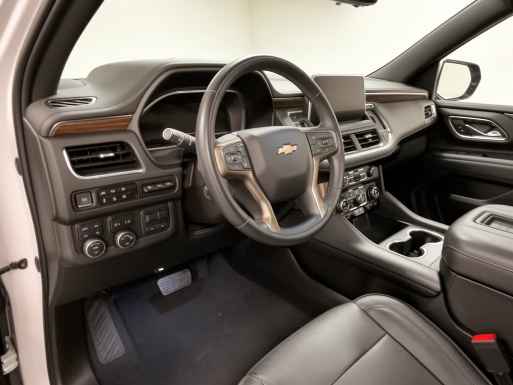 Used 2023 Chevrolet Tahoe High Country AWD/4WD image 4