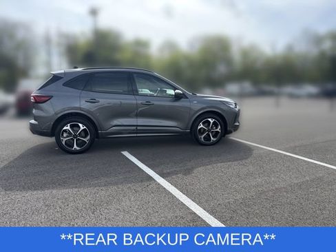 Certified 2023 Ford Escape ST-Line Select w/ Tech Pack #2 AWD/4WD image 7