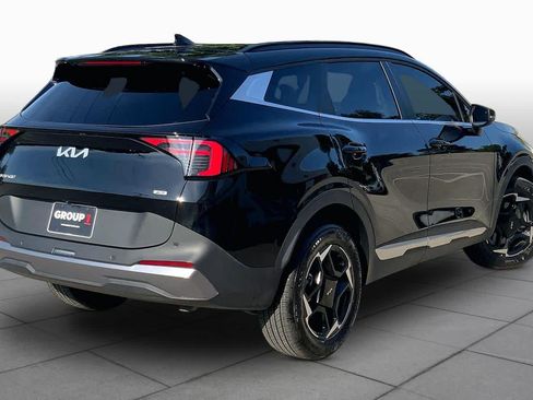 Certified 2026 Kia Sportage EX w/ EX Panorama Roof Package AWD/4WD image 12